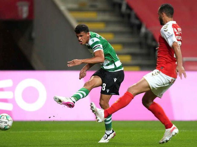 这也使他在 这也使他在