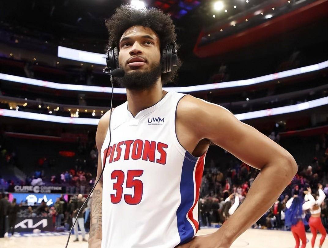 锋阿德巴约 锋阿德巴约